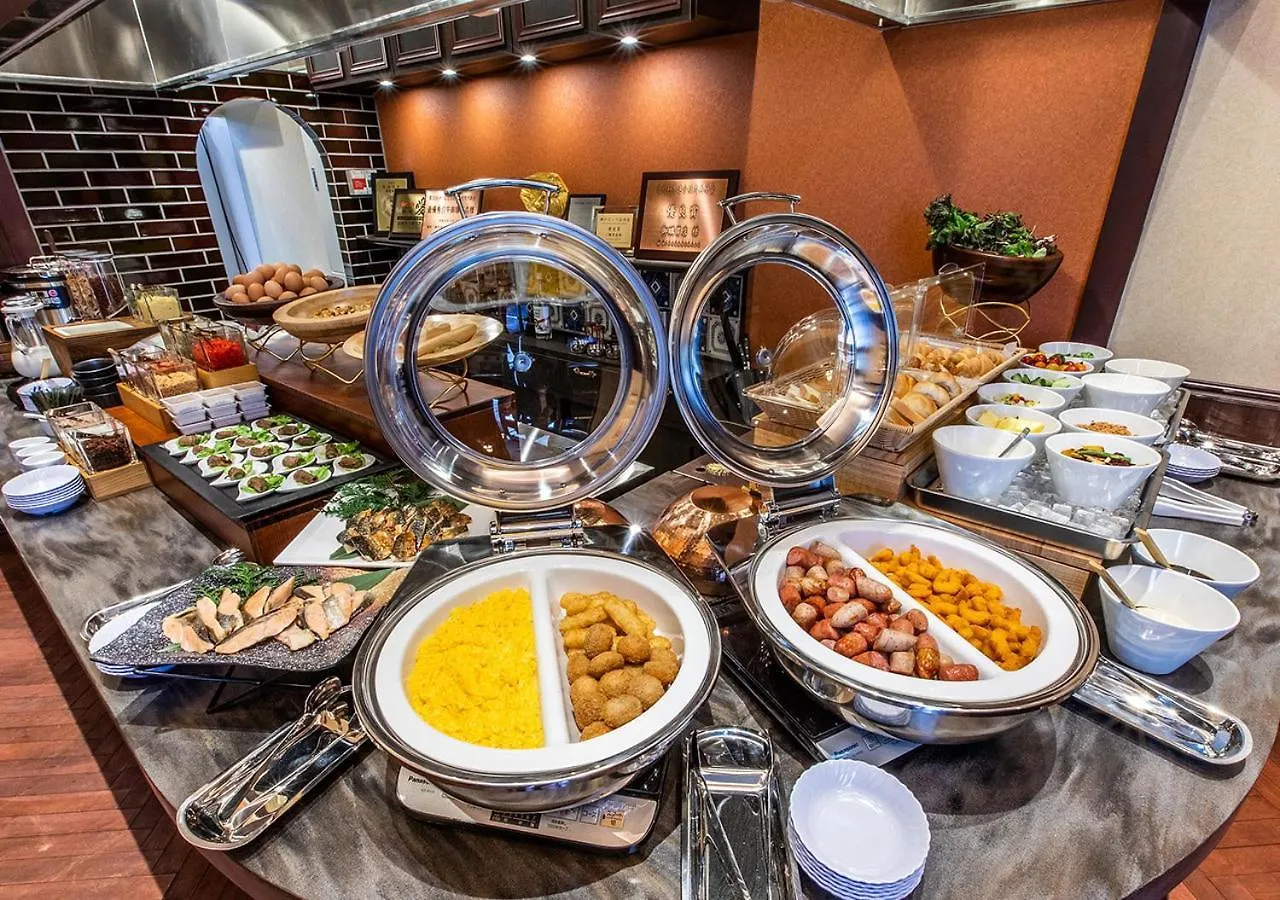 Apa Hotel Kobe Sannomiya Ekimae 3*,